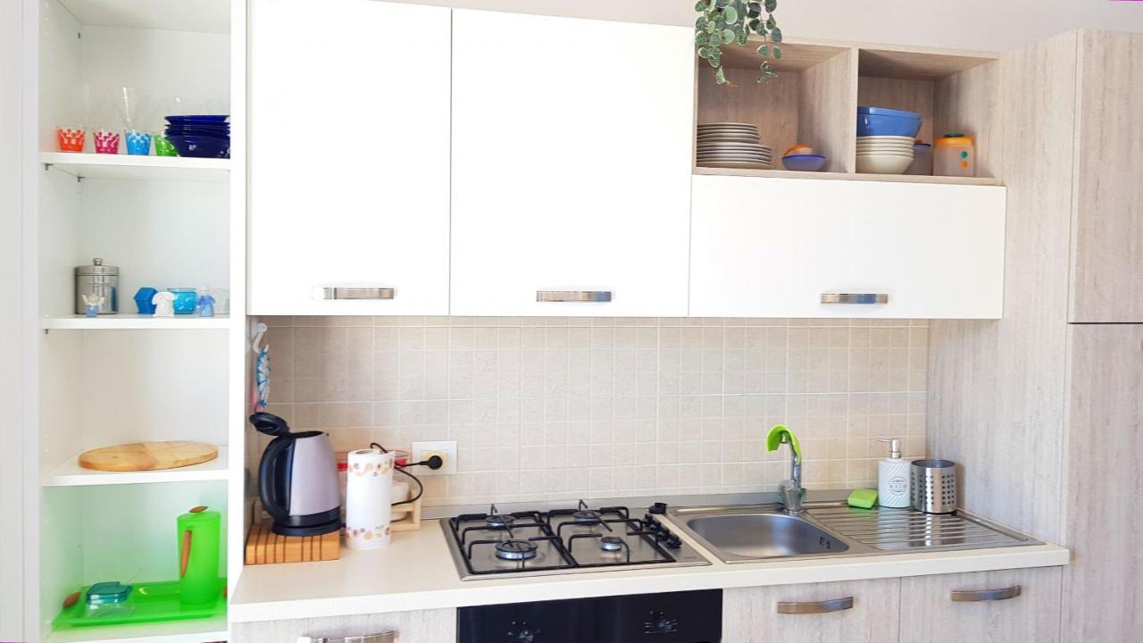 La Quiete 08 Lake View Apartment By Garda Domus Mea トレモージネ エクステリア 写真
